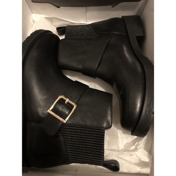 New Vionic Mystic Mara Black Leather Ankle Boots Women’s Size 6 US Side Buckle - Picture 5 of 5